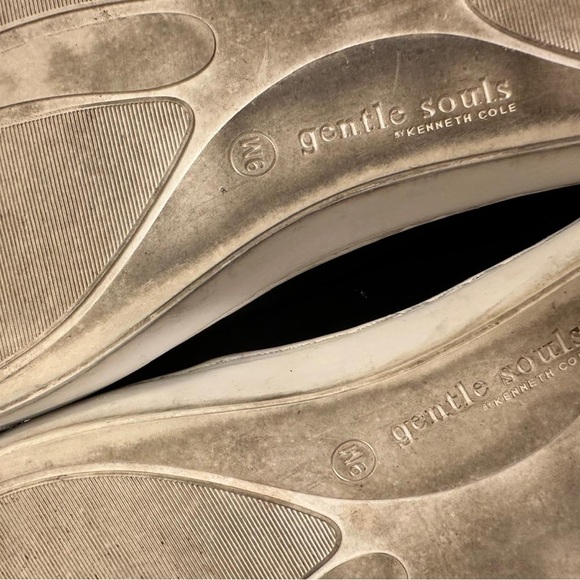 Gentle Souls by Kenneth Cole Rory Mules Size 9 - Picture 10 of 10